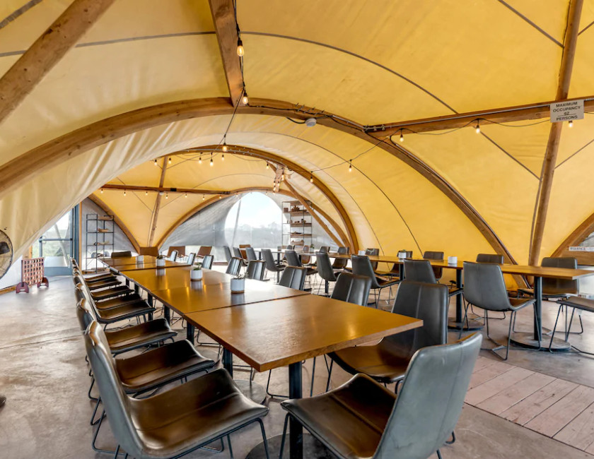Imagen del bar/restaurante del Hotel Under Canvas Grand Canyon. Foto 7