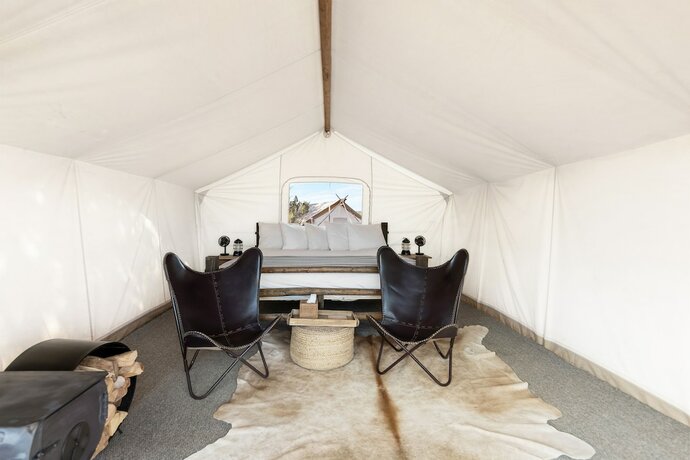 Imagen de la habitación del Hotel Under Canvas Grand Canyon. Foto 19