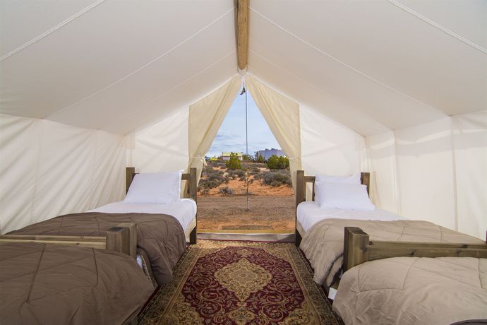 Imagen de la habitación del Hotel Under Canvas Moab. Foto 9