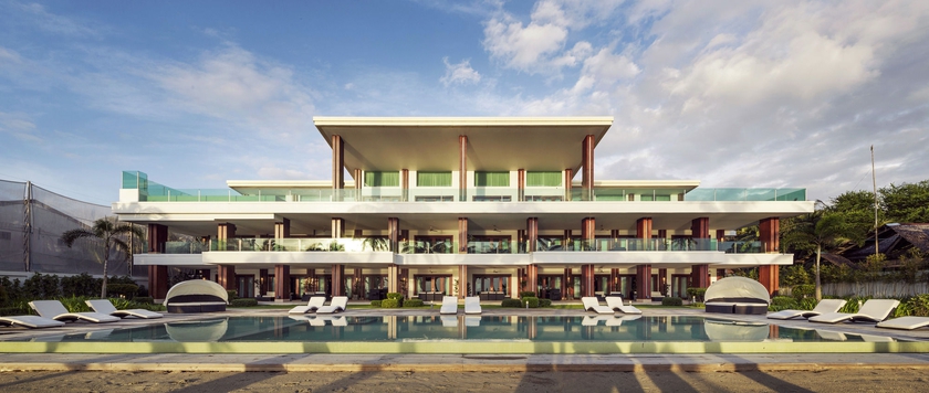 Imagen de la piscina del Hotel Under The Stars Luxury Apartments. Foto 16