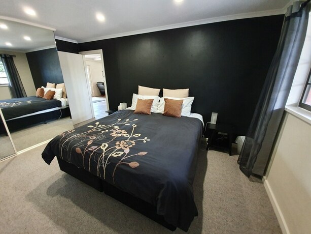 Imagen de la habitación del Hotel Under the Vines. Foto 4