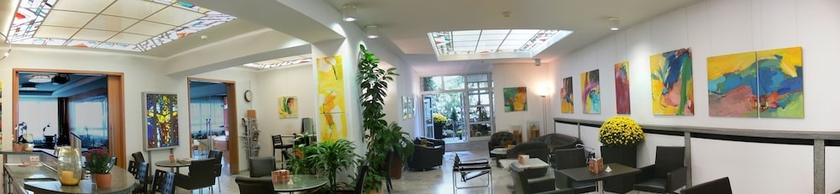 Imagen de los interiores del Hotel Unger. Foto 19