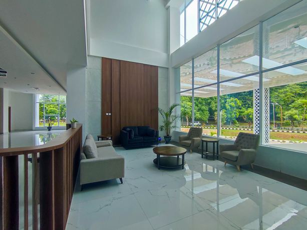 Imagen de los interiores del Hotel Unhas And Convention. Foto 18