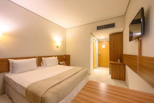 Imagen de la habitación del Hotel UniSalto. Foto 19