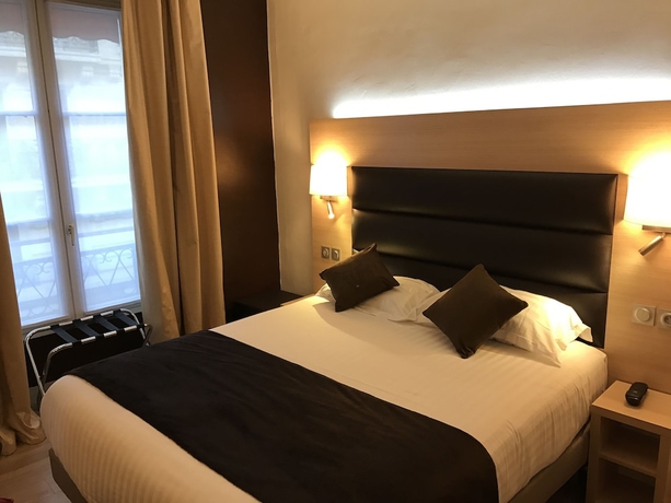 Imagen de la habitación del Hotel Unic Renoir Saint Germain. Foto 10