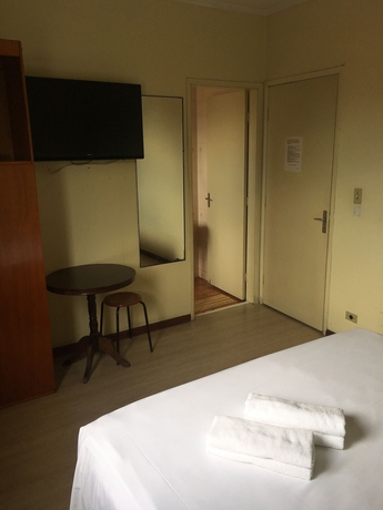 Imagen de la habitación del Hotel Uniclass Lapa. Foto 5