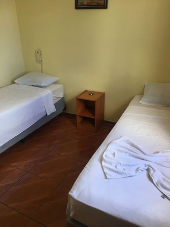 Imagen de la habitación del Hotel Uniclass Lapa. Foto 17