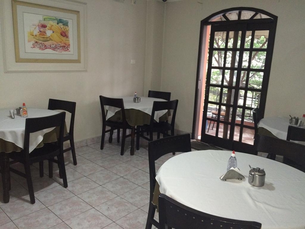 Imagen general del Hotel Uniclass Pinheiros. Foto 3