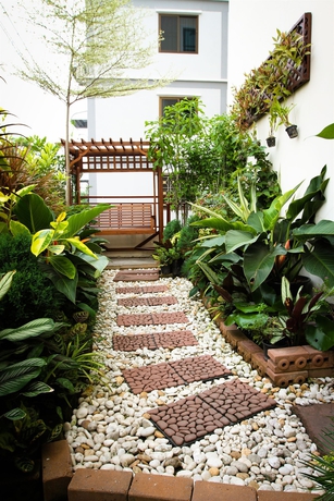 Imagen de los exteriores del Hotel Unico Srinakarin Residence. Foto 7