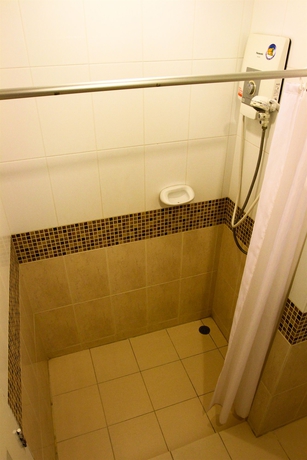 Imagen de la habitación del Hotel Unico Srinakarin Residence. Foto 6