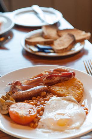 Imagen del bar/restaurante del Hotel Unicorn, Gunthorpe by Marston\'s Inns. Foto 4