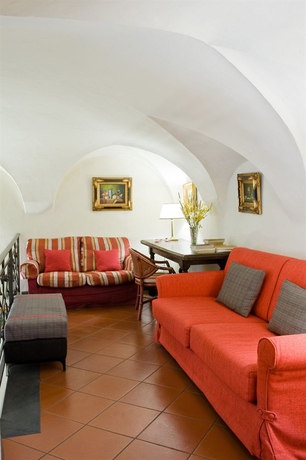 Imagen de los interiores del Hotel Unicorno. Foto 12