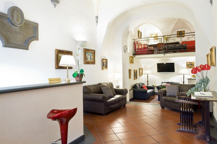 Imagen de los interiores del Hotel Unicorno. Foto 13