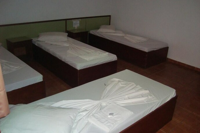 Imagen de la habitación del Hotel Unihotel. Foto 17