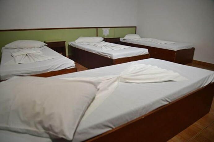 Imagen de la habitación del Hotel Unihotel. Foto 19