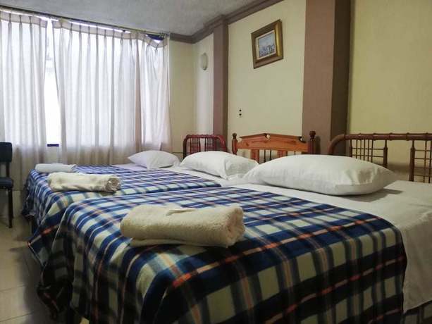 Imagen de la habitación del Hotel Unihotel. Foto 6