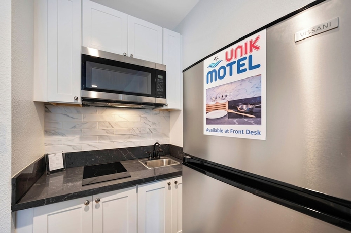 Imagen de la habitación del Hotel Unik Motel. Foto 10