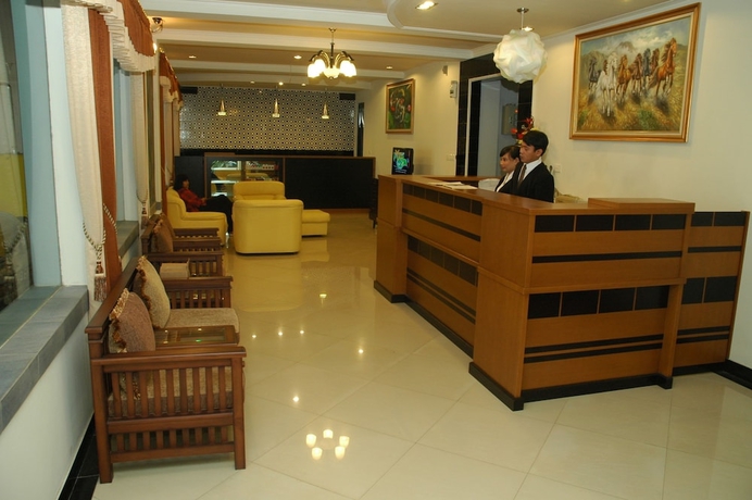 Imagen de los interiores del Hotel Unik, Pasirkaliki. Foto 16