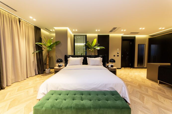 Imagen de la habitación del Hotel Unik, Tirana. Foto 6
