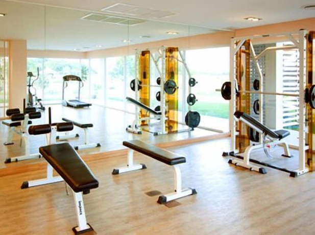 Imagen de los interiores del Hotel Uniland Golf and Resort. Foto 14