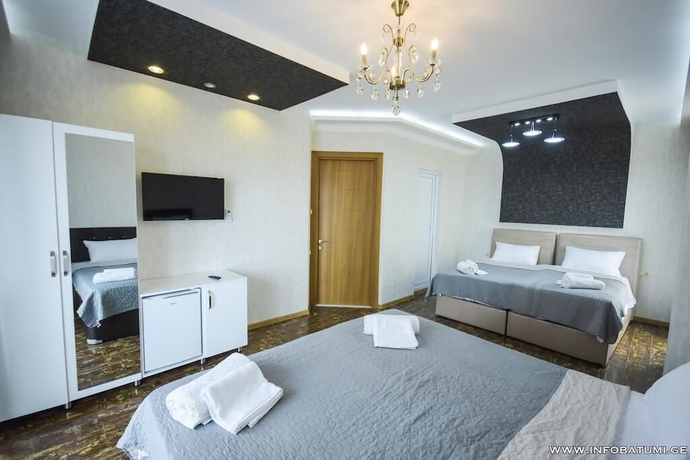 Imagen general del Hotel Union, Batumi. Foto 1