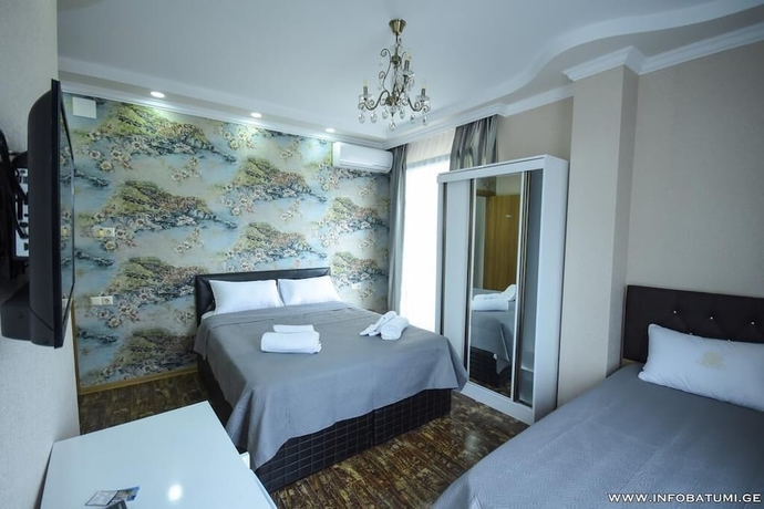 Imagen de la habitación del Hotel Union, Batumi. Foto 10
