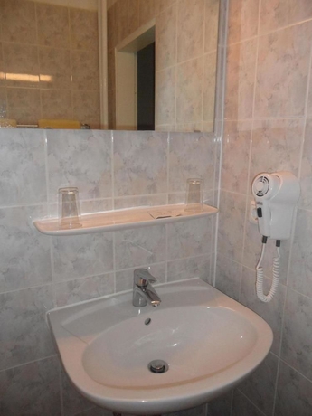 Imagen de la habitación del Hotel Union, Frankfurt. Foto 9