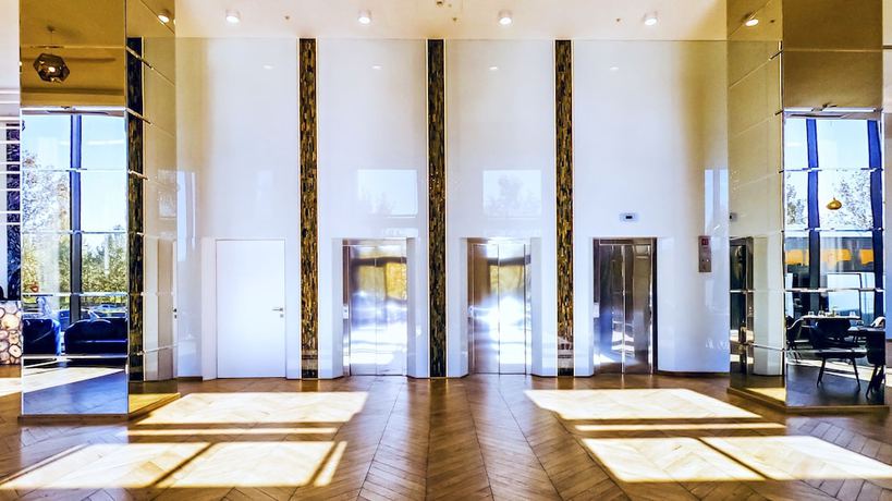 Imagen de los interiores del Hotel Union Plaza, Bucarest. Foto 19