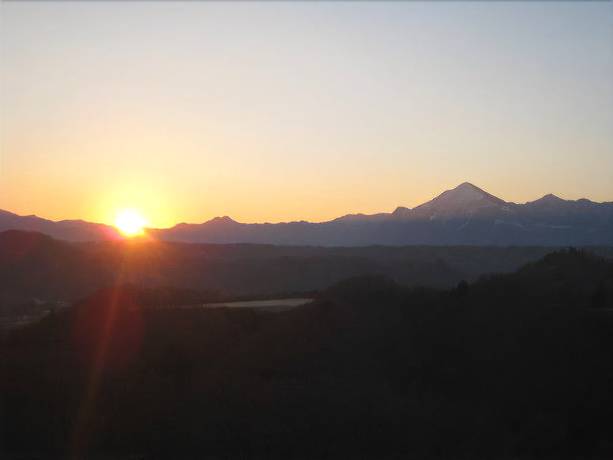 Imagen de los exteriores del Hotel Union Vert. Foto 10