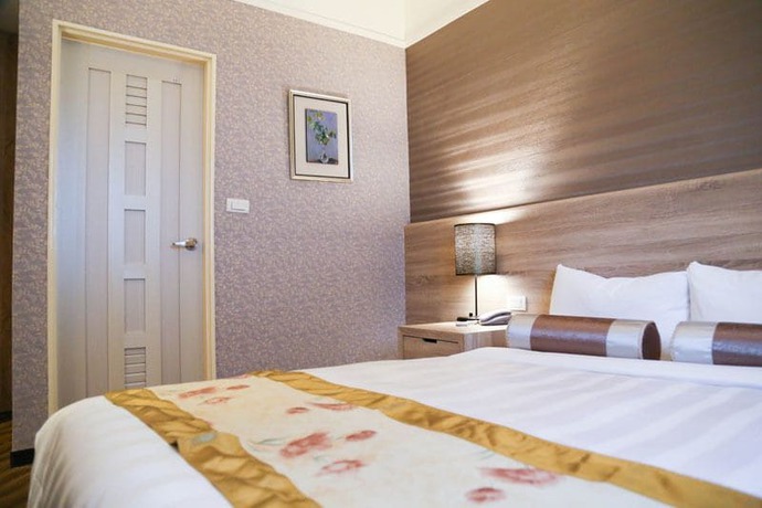 Imagen de la habitación del Hotel Unique Holiday. Foto 2