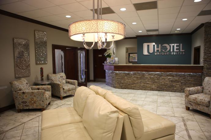 Imagen de los interiores del Hotel Unique Suites. Foto 18