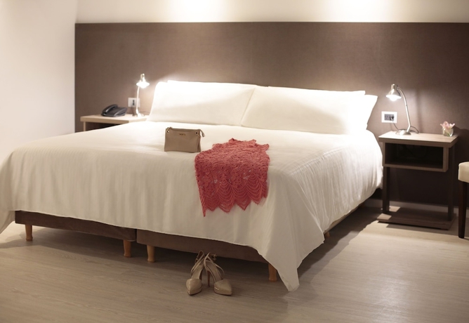 Imagen de la habitación del Hotel Unit Santa Rosa. Foto 6