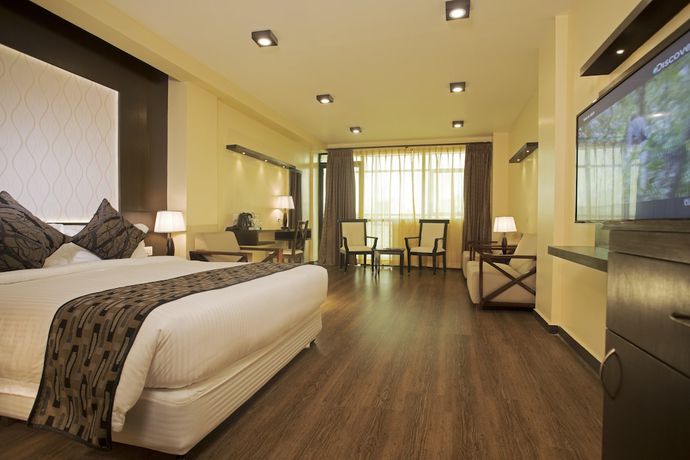 Imagen de la habitación del Hotel United Business. Foto 6