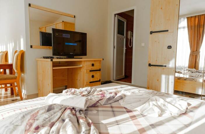 Imagen general del Hotel United, Pristina. Foto 7