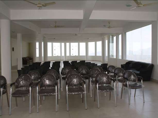 Imagen de los interiores del Hotel United-21 Nature Paradise. Foto 8