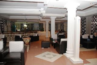 Imagen general del Hotel Univers, Elbasan. Foto 2