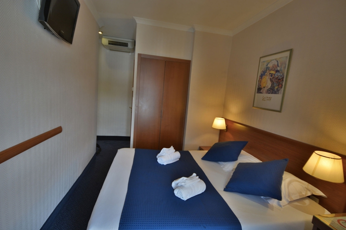 Imagen de la habitación del Hotel Univers, Niza. Foto 8