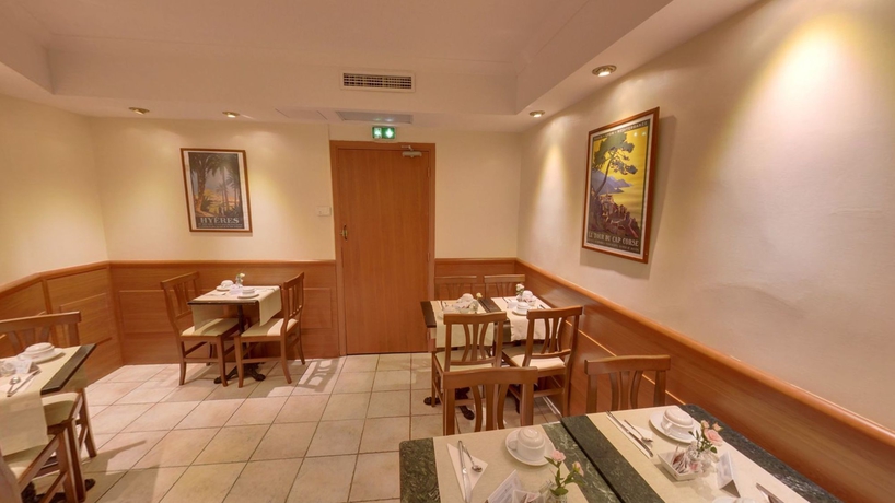 Imagen del bar/restaurante del Hotel Univers, Niza. Foto 5