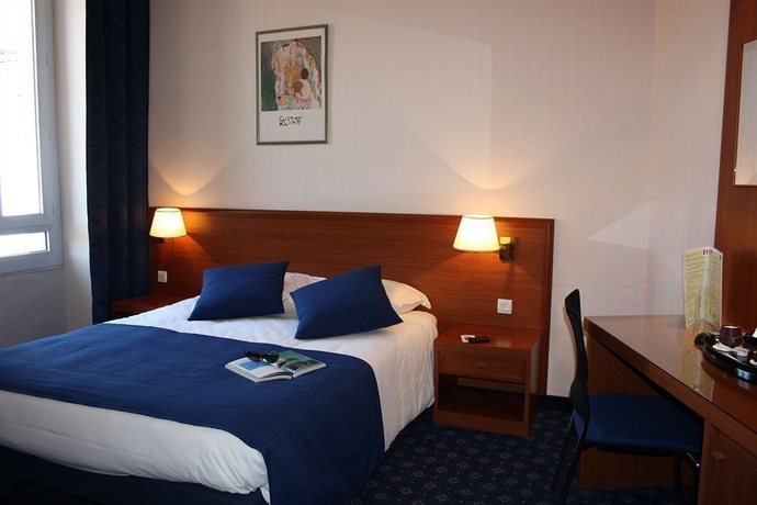 Imagen de la habitación del Hotel Univers, Niza. Foto 10