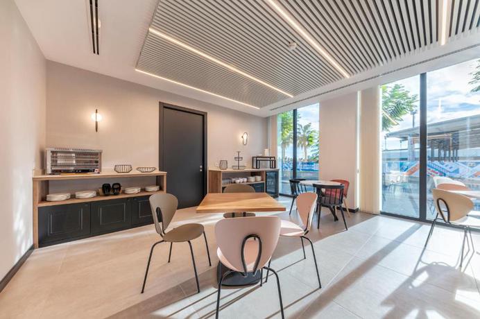 Imagen de los interiores del Hotel Universa Hoteles. Foto 13