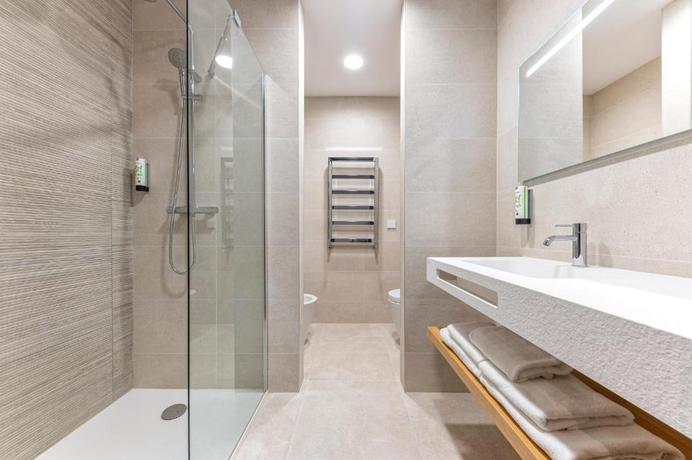 Imagen de la habitación del Hotel Universa Hoteles. Foto 9