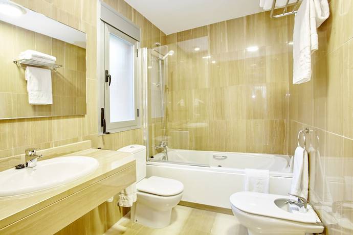 Imagen de la habitación del Hotel Universal Aquamarin Beach Houses. Foto 6