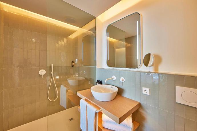 Imagen de la habitación del Hotel Universal Aquamarin. Foto 6