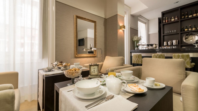 Imagen del bar/restaurante del Hotel Universal Boutique. Foto 5