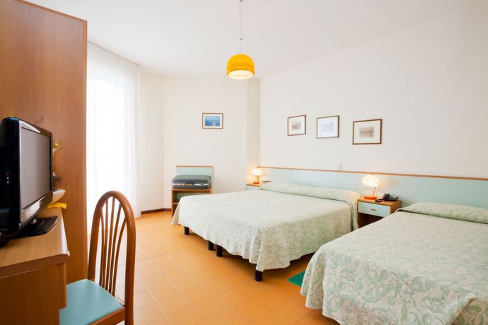 Imagen de la habitación del Hotel Universal, Caorle. Foto 9