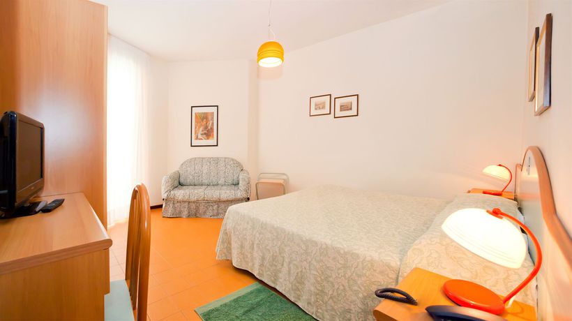 Imagen de la habitación del Hotel Universal, Caorle. Foto 10