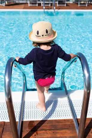 Imagen de la piscina del Hotel Universal, Cattolica. Foto 20