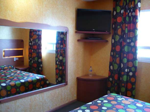 Imagen de la habitación del Hotel Universal, Ciudad de M&eacute;xico. Foto 5