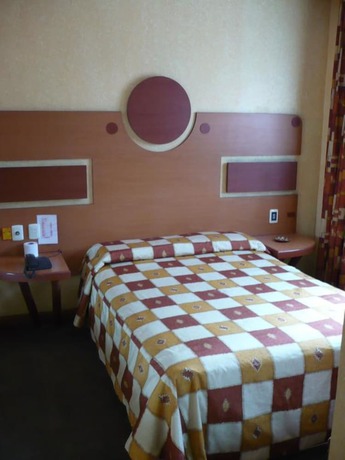 Imagen de la habitación del Hotel Universal, Ciudad de M&eacute;xico. Foto 9