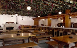 Imagen del bar/restaurante del Hotel Universal, Geres. Foto 2